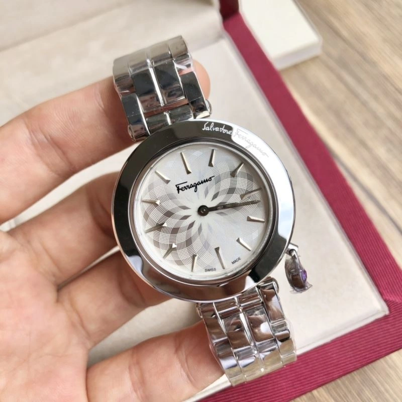 FERRAGAMO Watches Original 182315