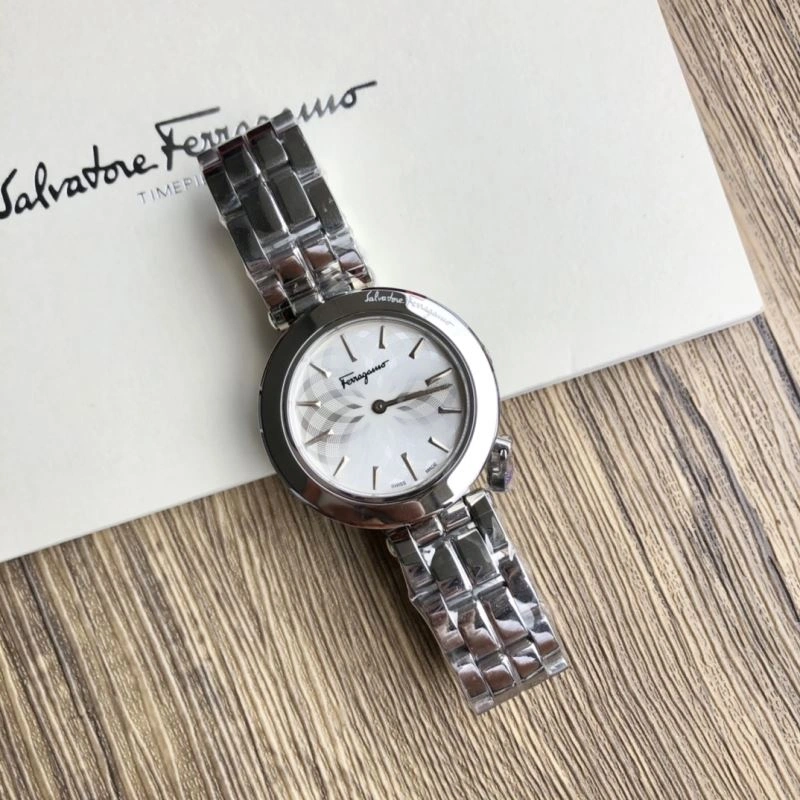FERRAGAMO Watches Original 182315