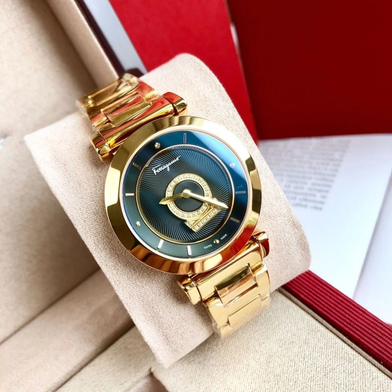 FERRAGAMO Watches TravelReady 182311