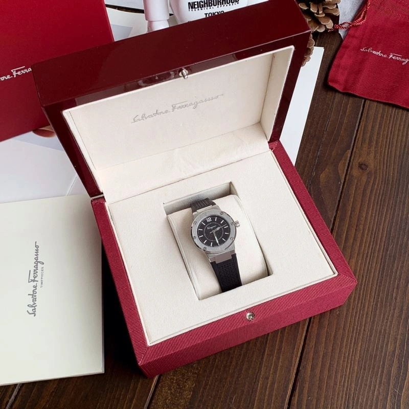 Original FERRAGAMO Watches 182309