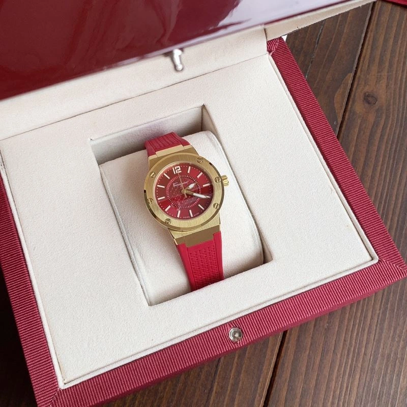 FERRAGAMO Watches Unisex 182308