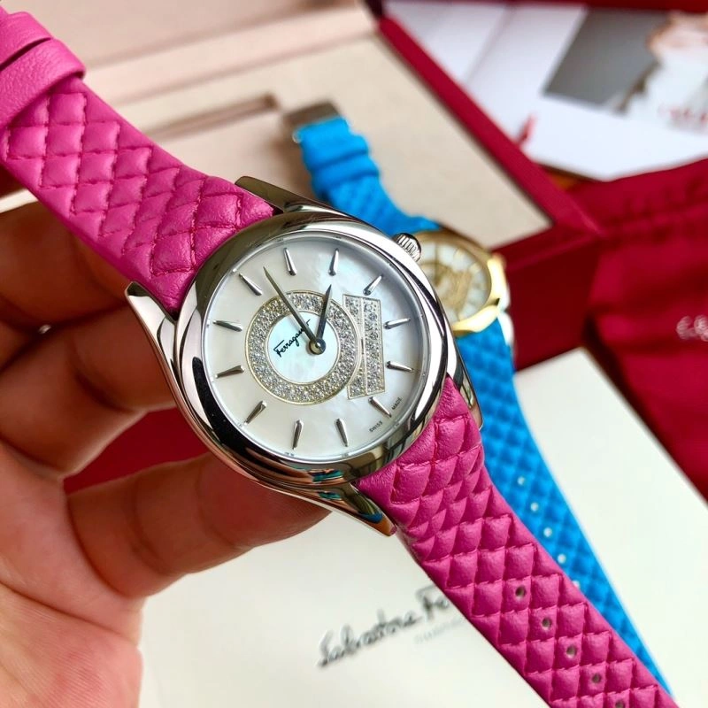 FERRAGAMO Watches ZipUp 182307