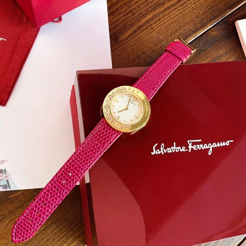 Modern FERRAGAMO Watches 182305