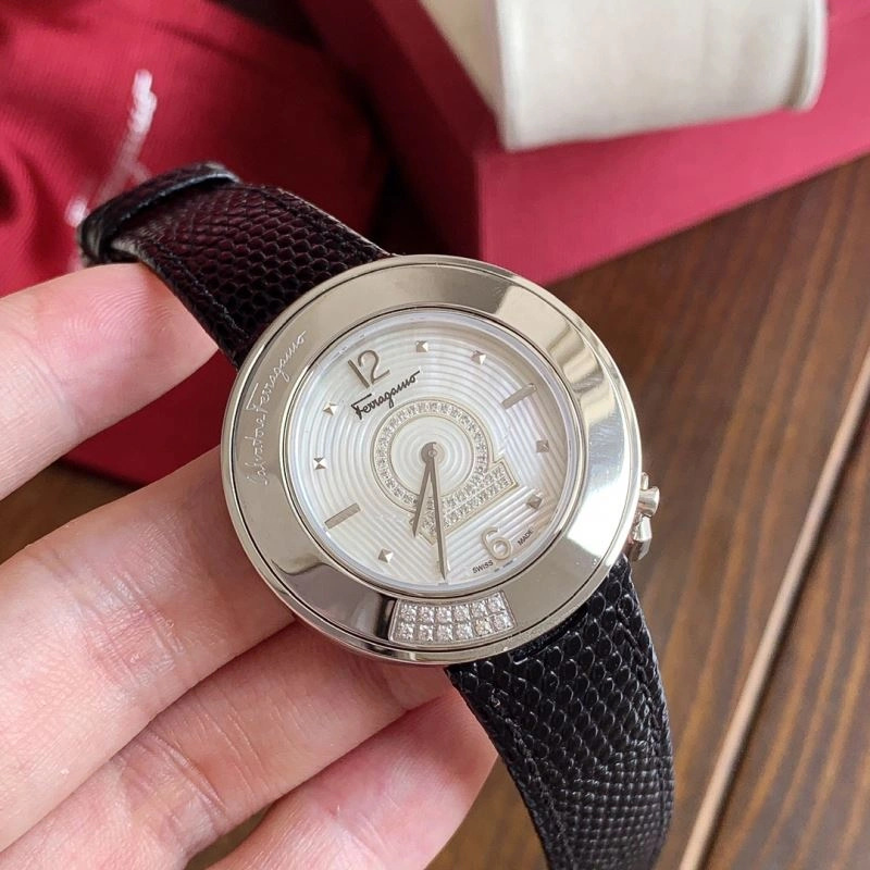 FERRAGAMO Watches ComfortFit 182303