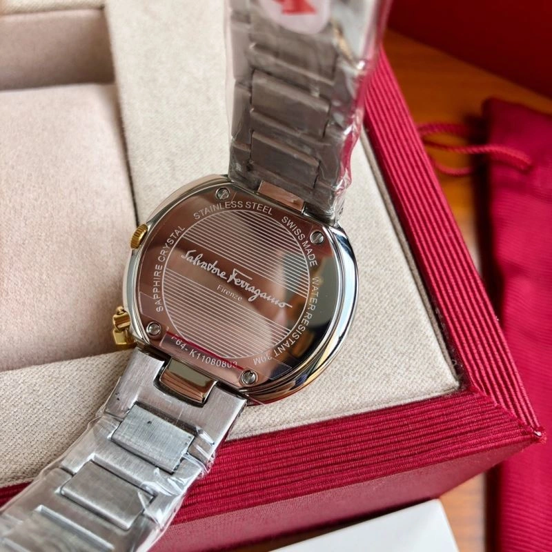 Trendsetting FERRAGAMO Watches 182299