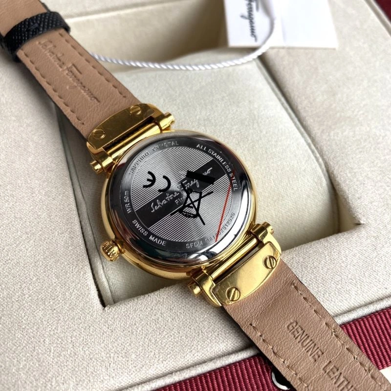 Sustainable FERRAGAMO Watches 182297