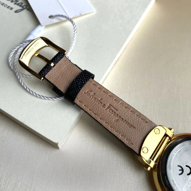 Sustainable FERRAGAMO Watches 182297