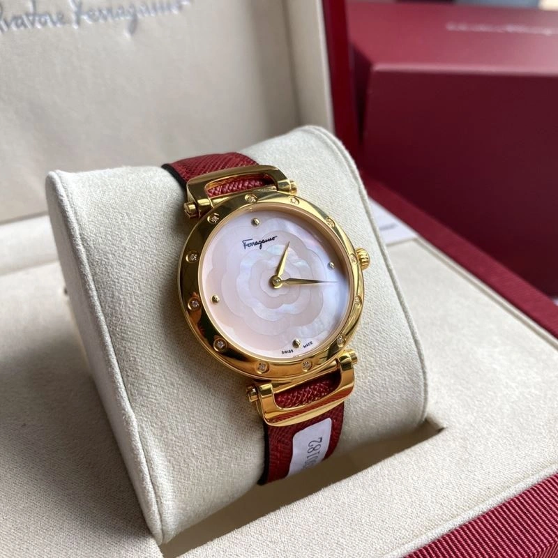FERRAGAMO Watches Unisex 182296