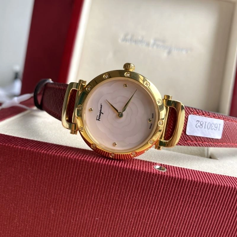 FERRAGAMO Watches Unisex 182296