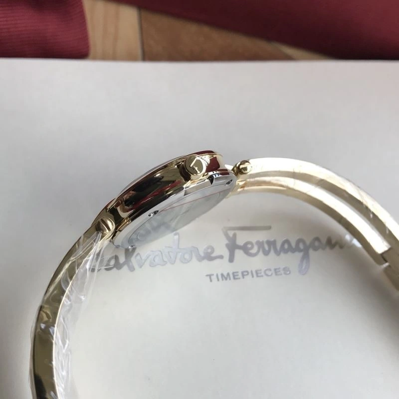 Bright FERRAGAMO Watches 182289