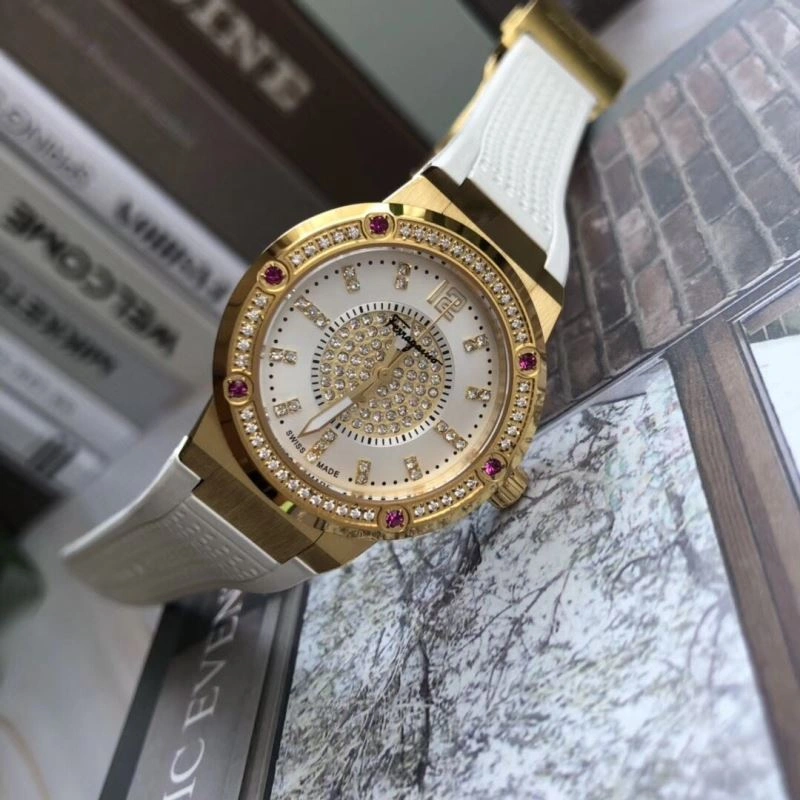 Versatile FERRAGAMO Watches 182290