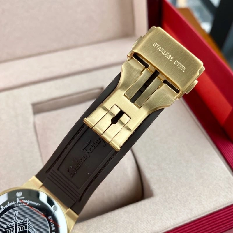FERRAGAMO Watches Original 182274