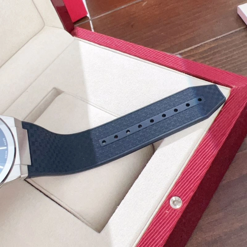Practical FERRAGAMO Watches 182271