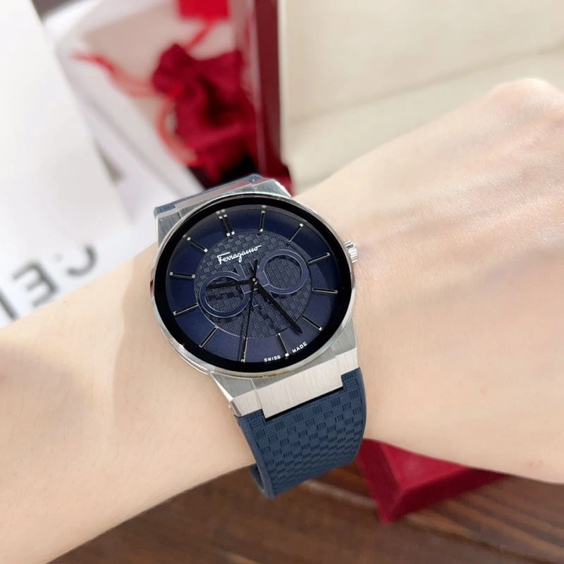 Practical FERRAGAMO Watches 182271