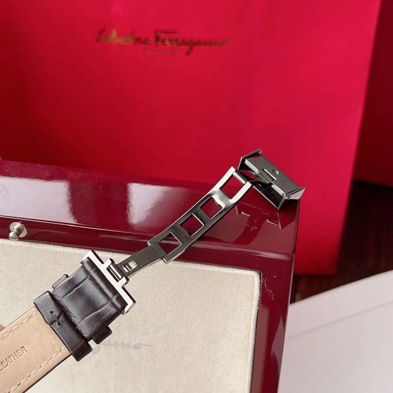 Trendy FERRAGAMO Watches 182263