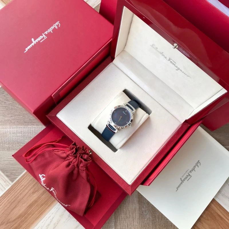 FERRAGAMO Watches SmoothTexture 182262