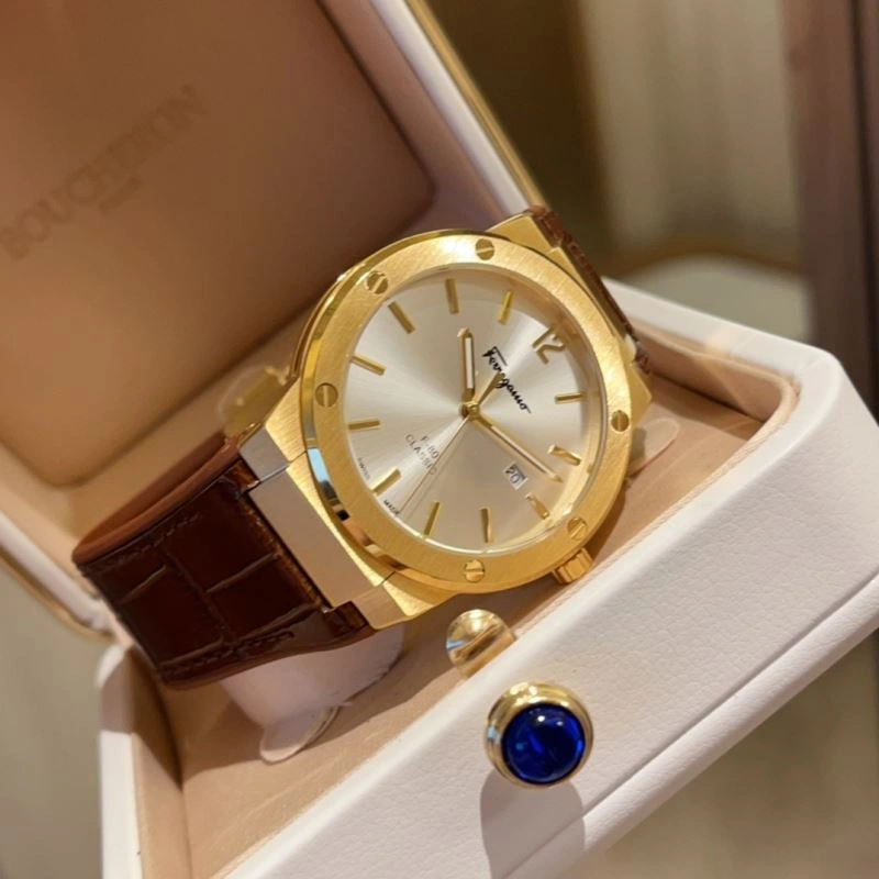 FERRAGAMO Watches Cozy 182257