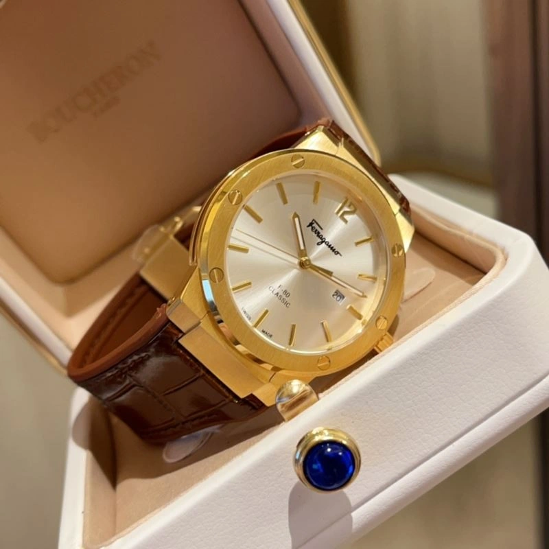 FERRAGAMO Watches Cozy 182257