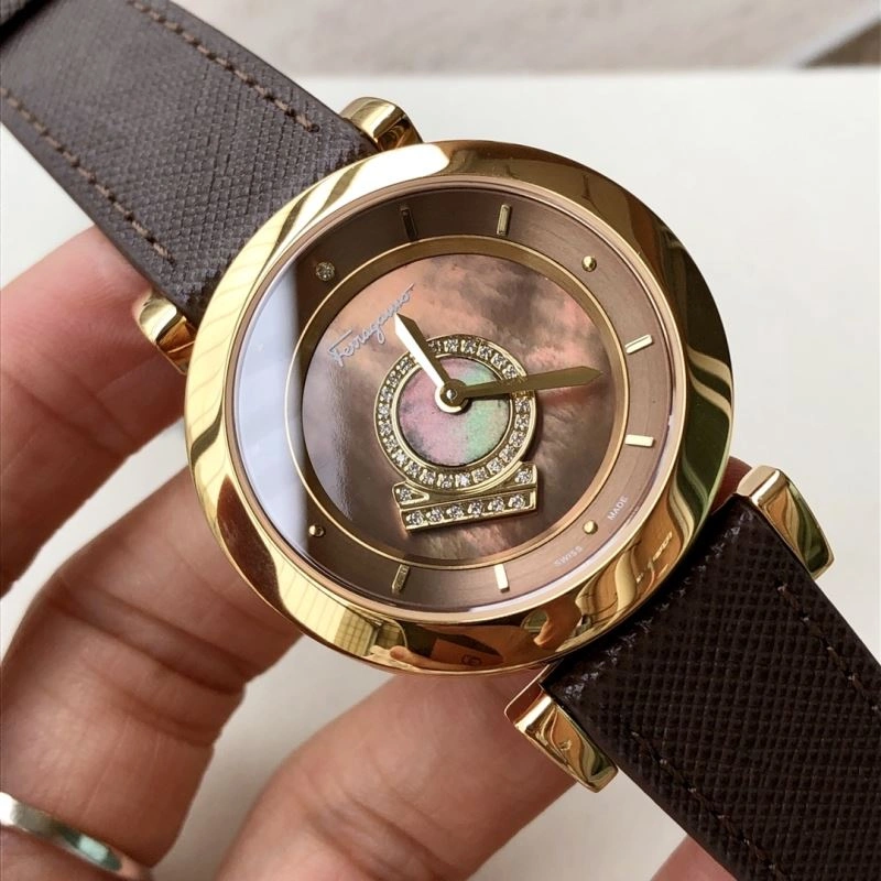 FERRAGAMO Watches ModernLook 182251