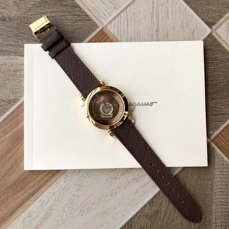 FERRAGAMO Watches ModernLook 182251
