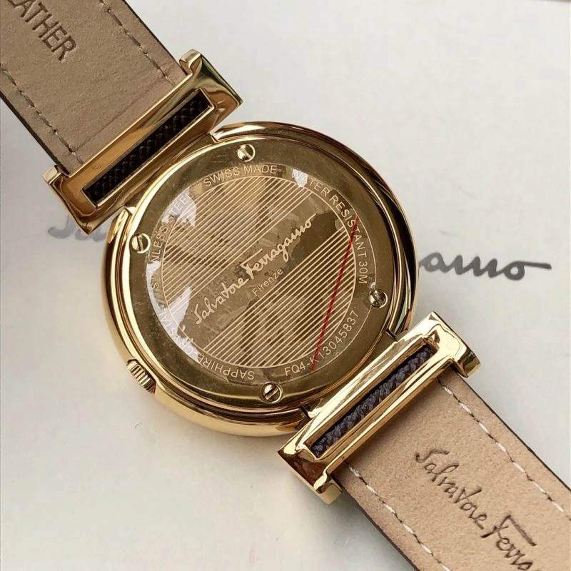 FERRAGAMO Watches ModernLook 182251