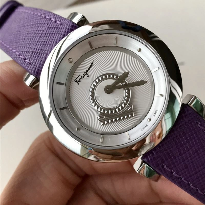 FERRAGAMO Watches Refined 182250