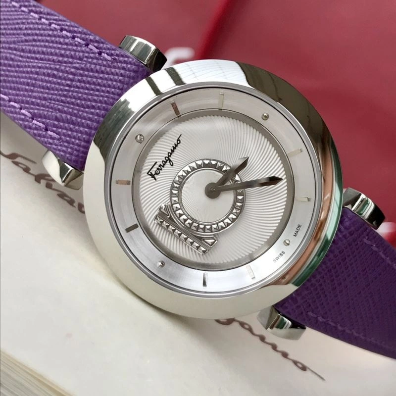 FERRAGAMO Watches Refined 182250