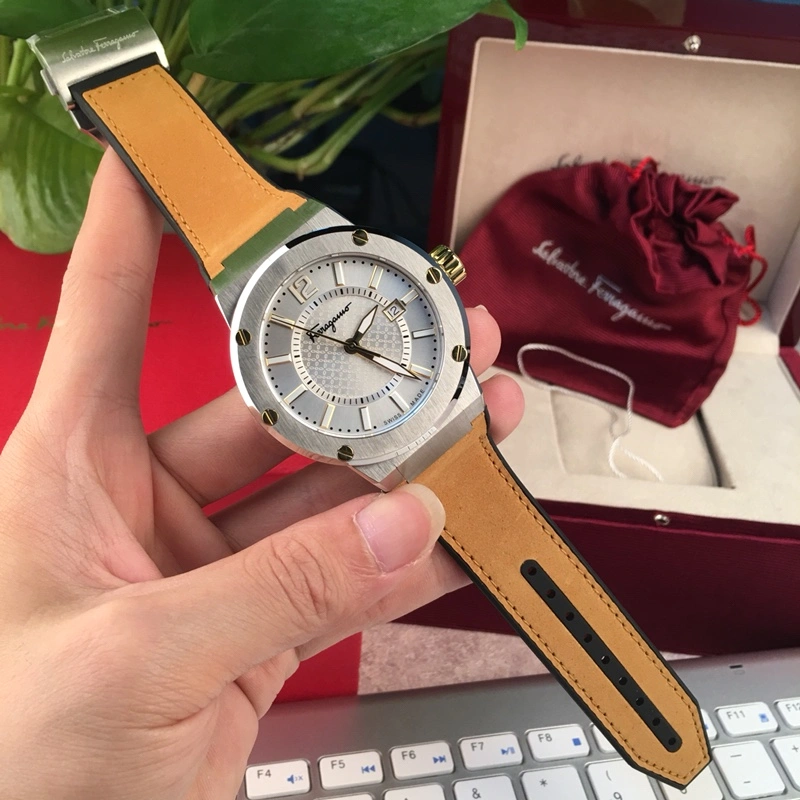 FERRAGAMO Watches Unique 182248