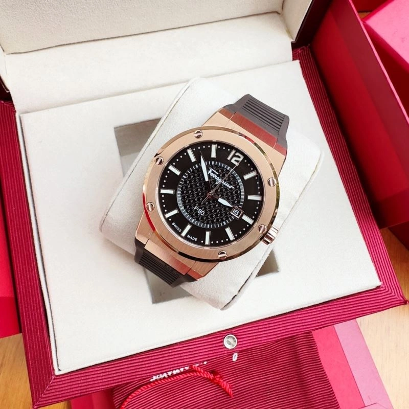 Durable FERRAGAMO Watches 182239