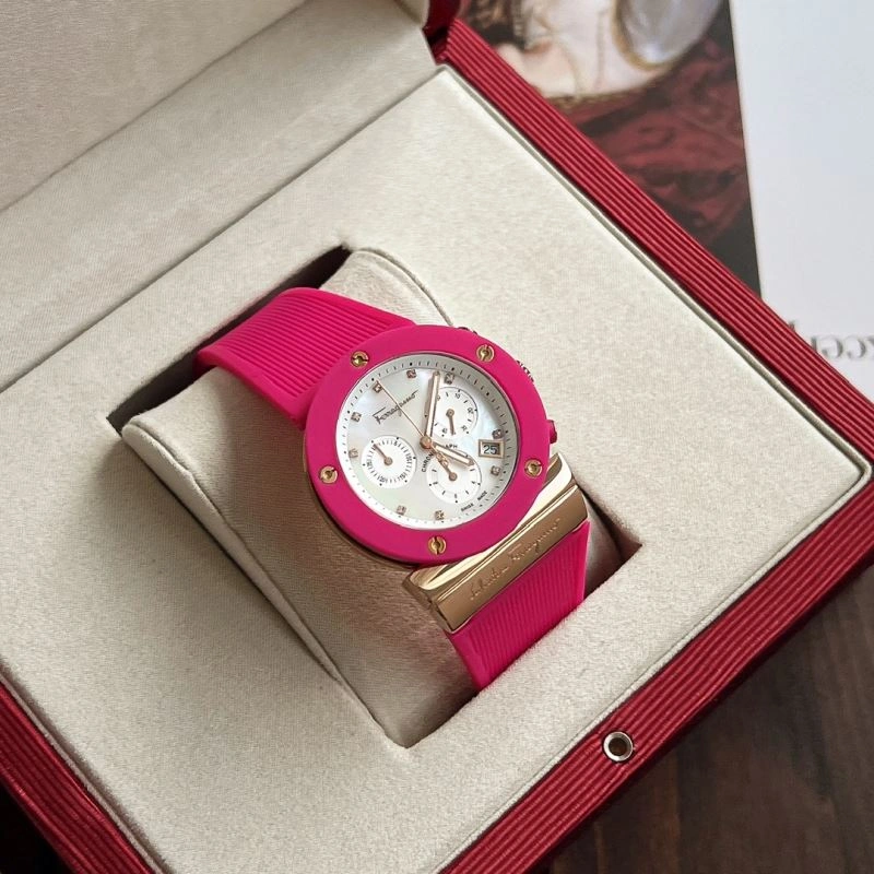FERRAGAMO Watches Classic 182235