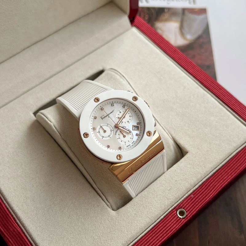 EyeCatching FERRAGAMO Watches 182229