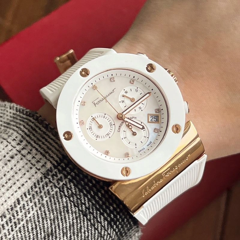 EyeCatching FERRAGAMO Watches 182229