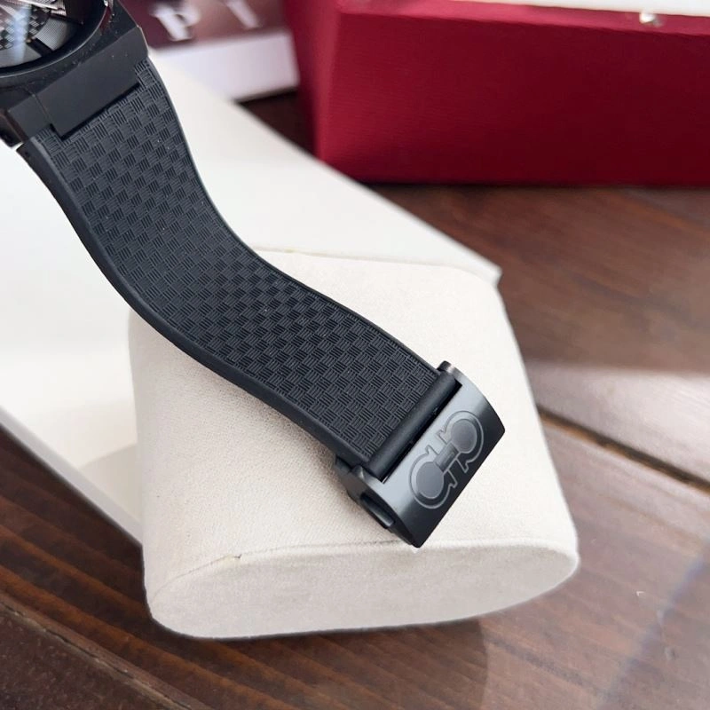 FERRAGAMO Watches ComfortFit 182223