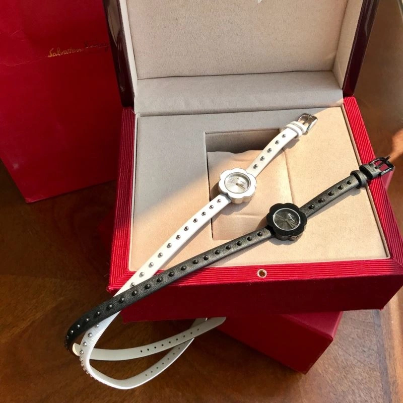FERRAGAMO Watches Stretchable 182227