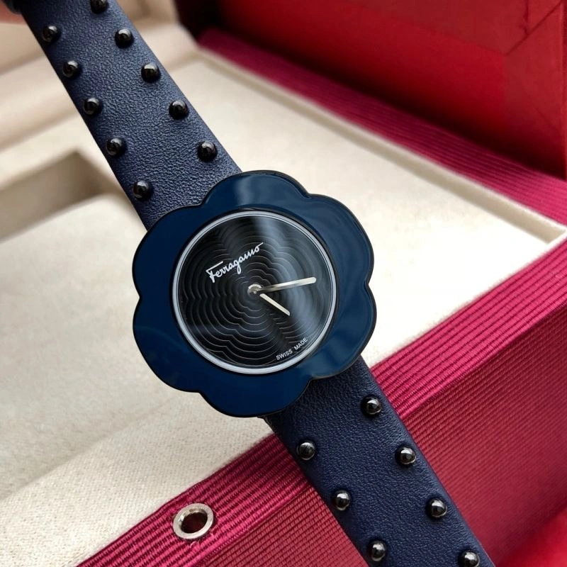 Versatile FERRAGAMO Watches 182222