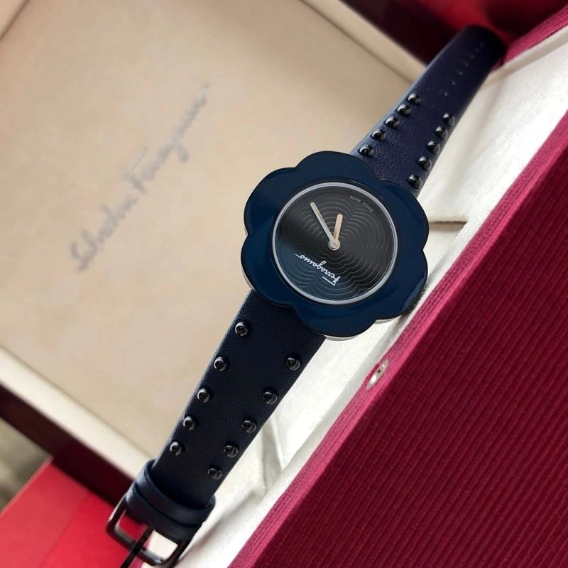 Versatile FERRAGAMO Watches 182222