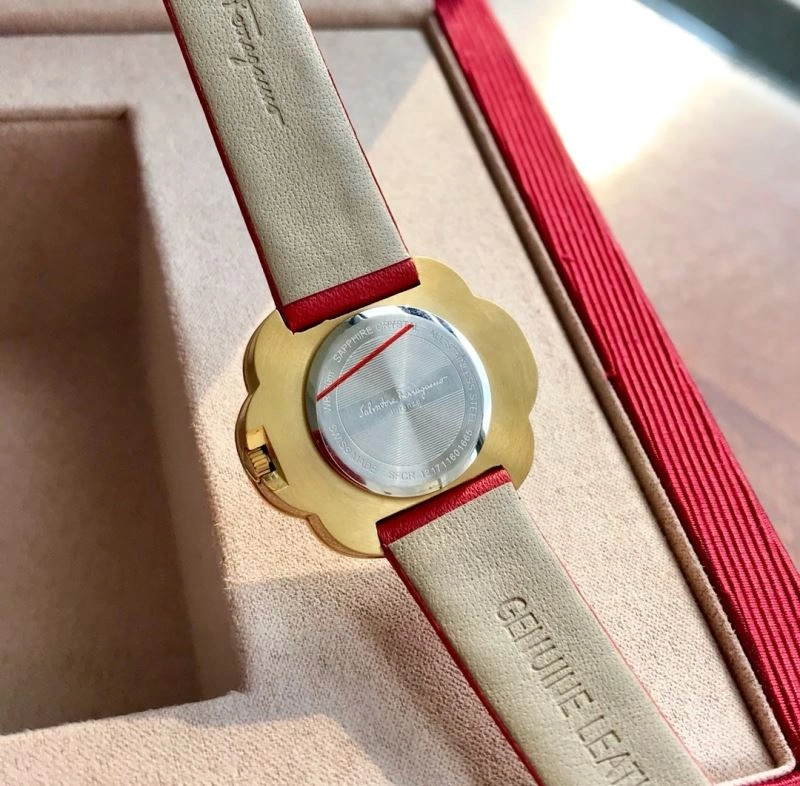 FERRAGAMO Watches FashionForward 182220