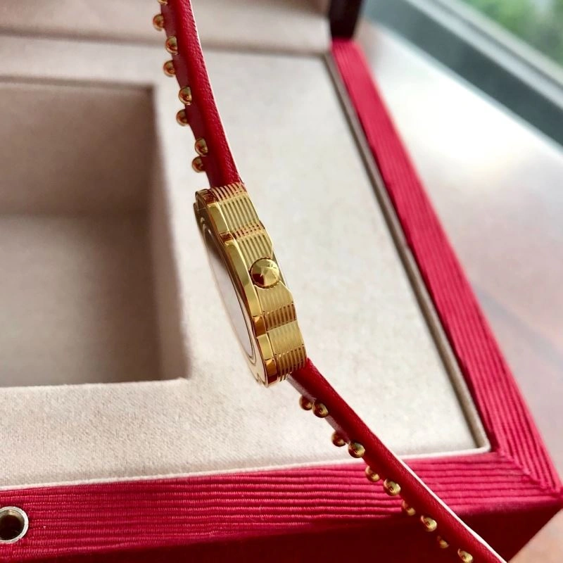 FERRAGAMO Watches FashionForward 182220