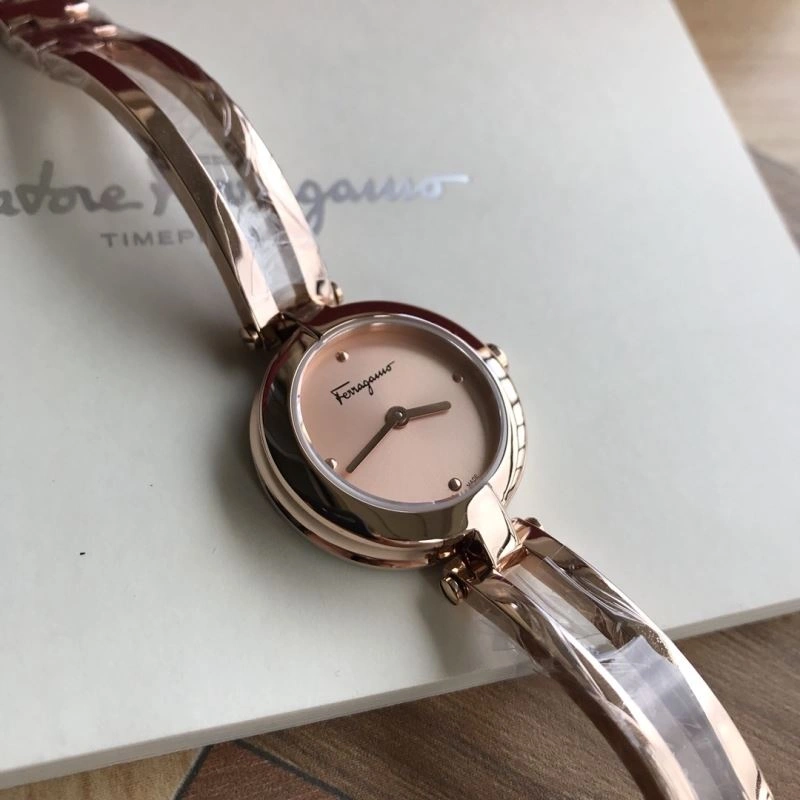 FERRAGAMO Watches WeatherProof 182217