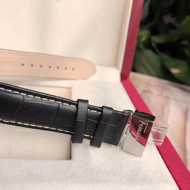 FERRAGAMO Watches FashionForward 182219