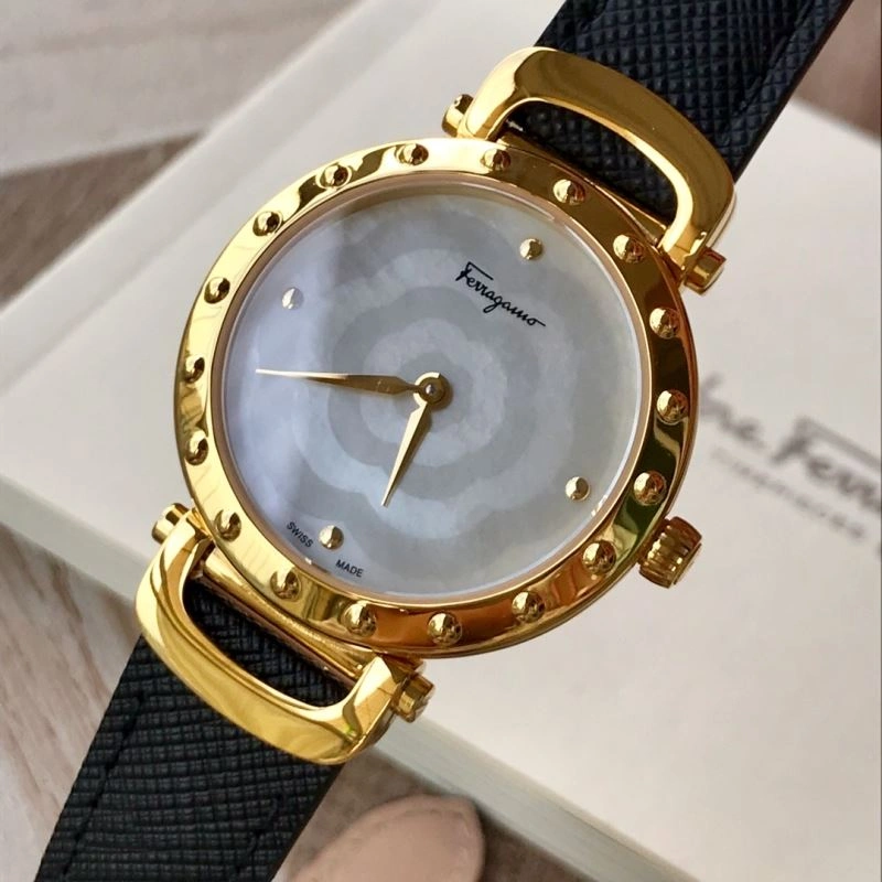 FERRAGAMO Watches Compact 182214