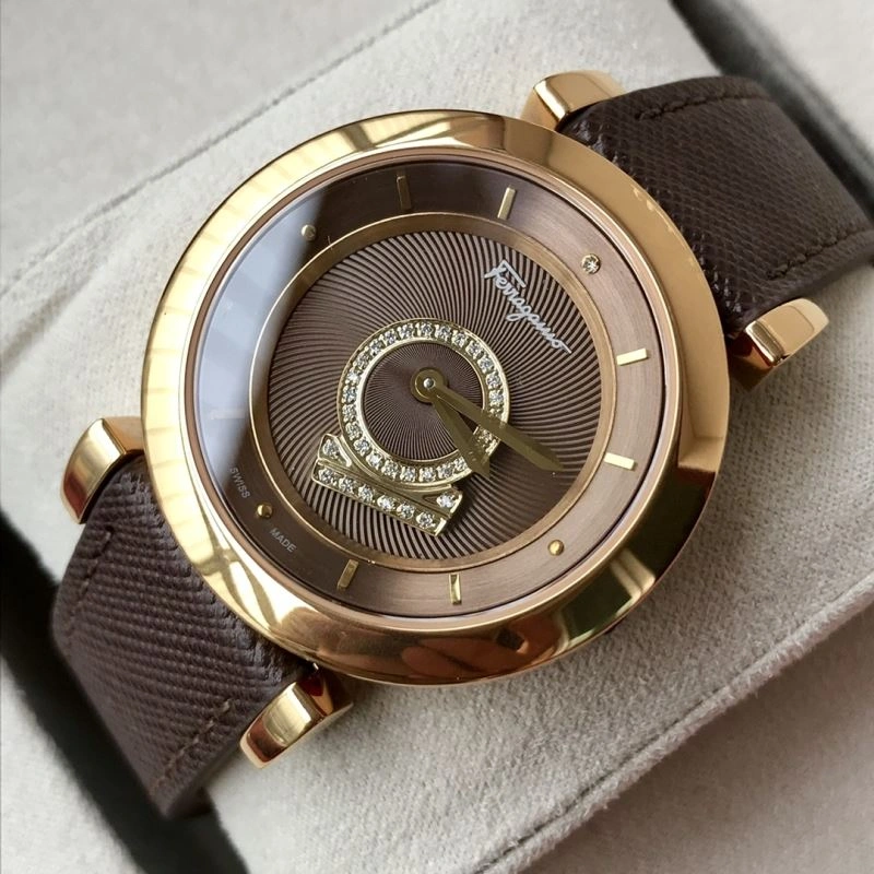 FERRAGAMO Watches Sophisticated 182208