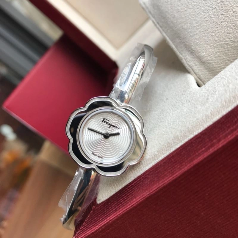Durable FERRAGAMO Watches 182210