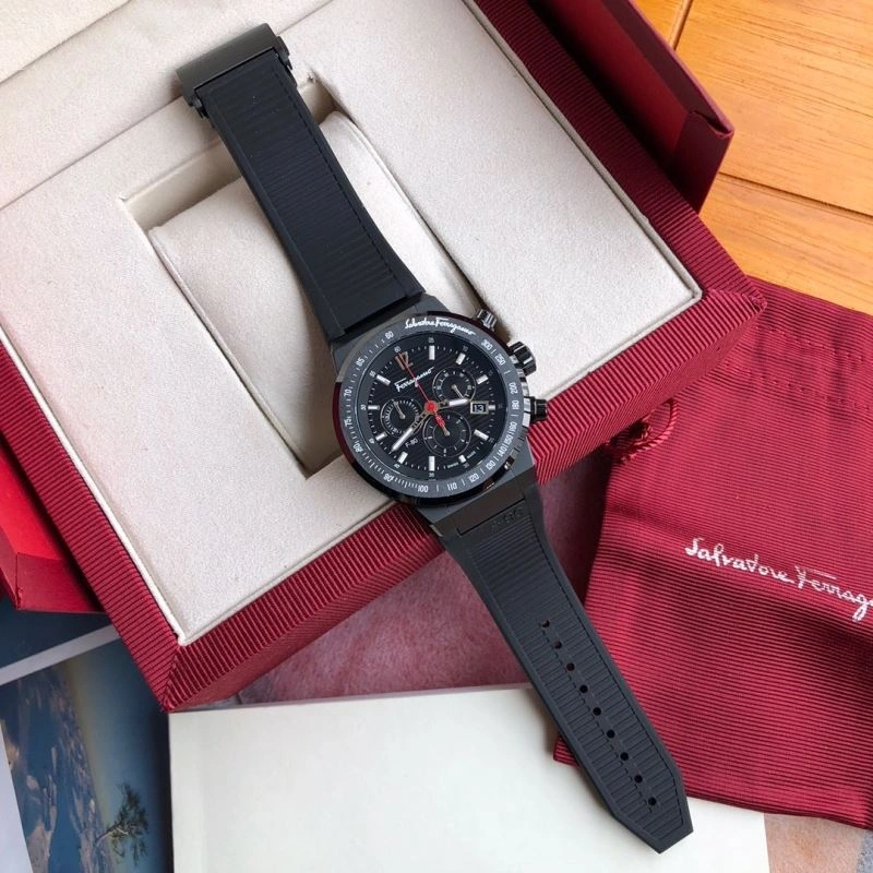 FERRAGAMO Watches TravelReady 182200