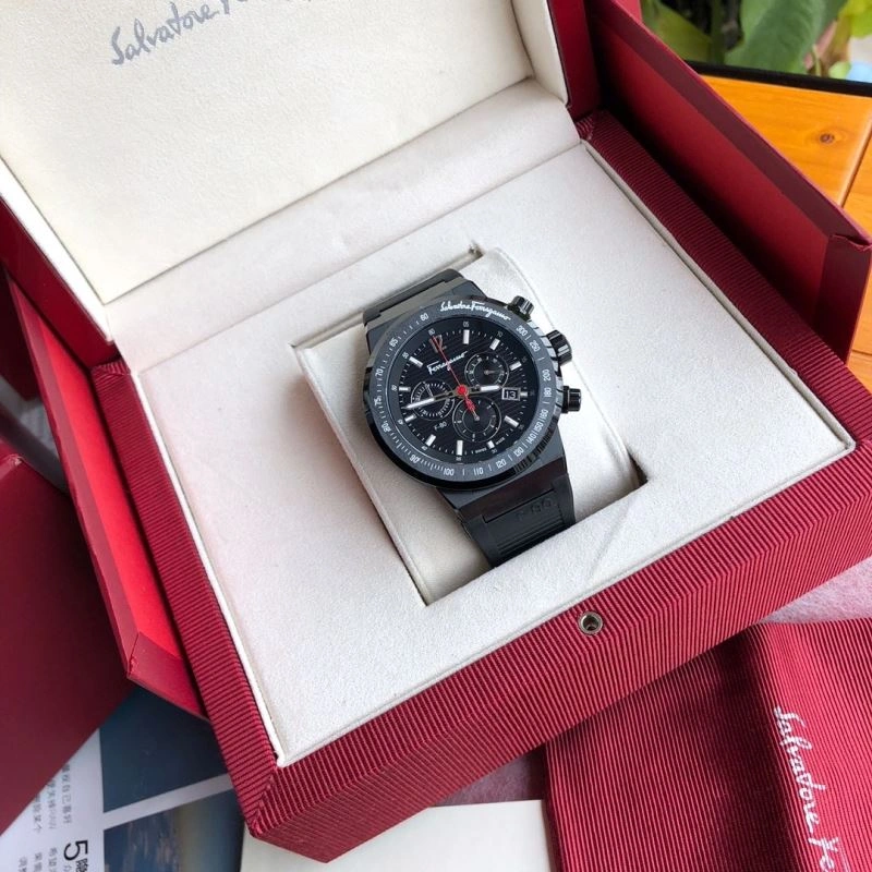 FERRAGAMO Watches TravelReady 182200