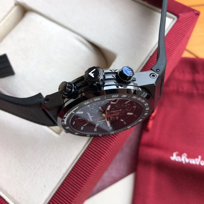 FERRAGAMO Watches TravelReady 182200