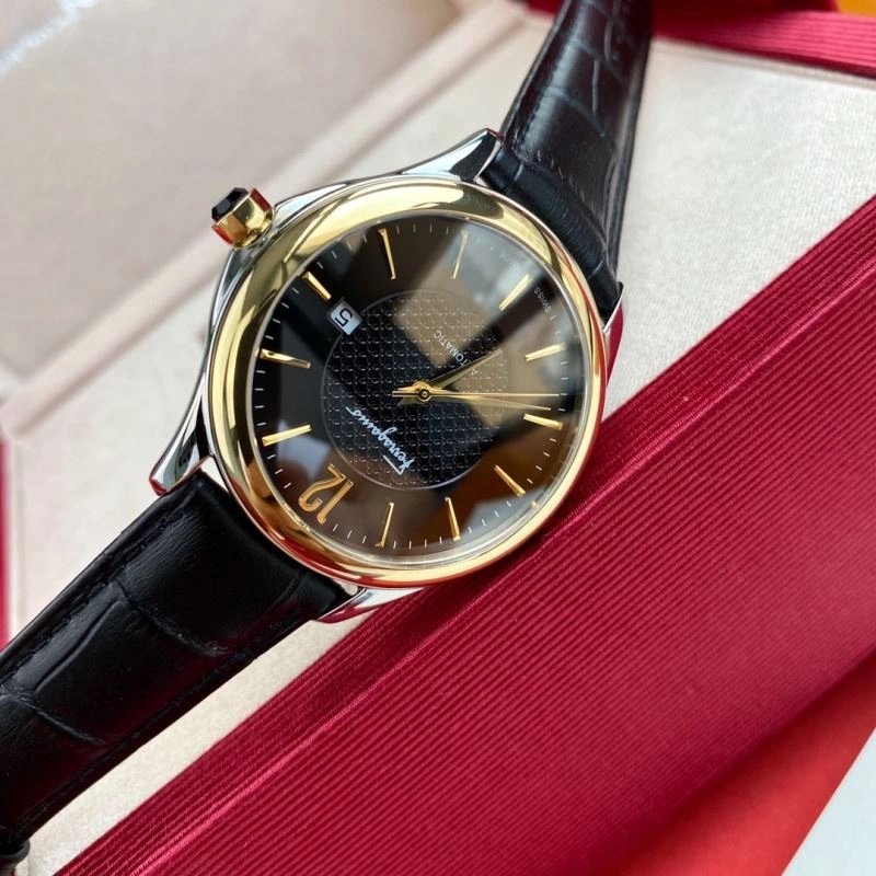 FERRAGAMO Watches Classic 182204