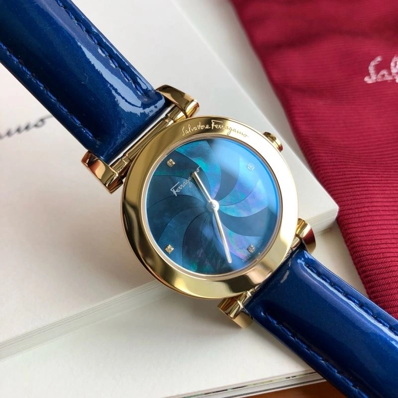 FERRAGAMO Watches Youthful 182182