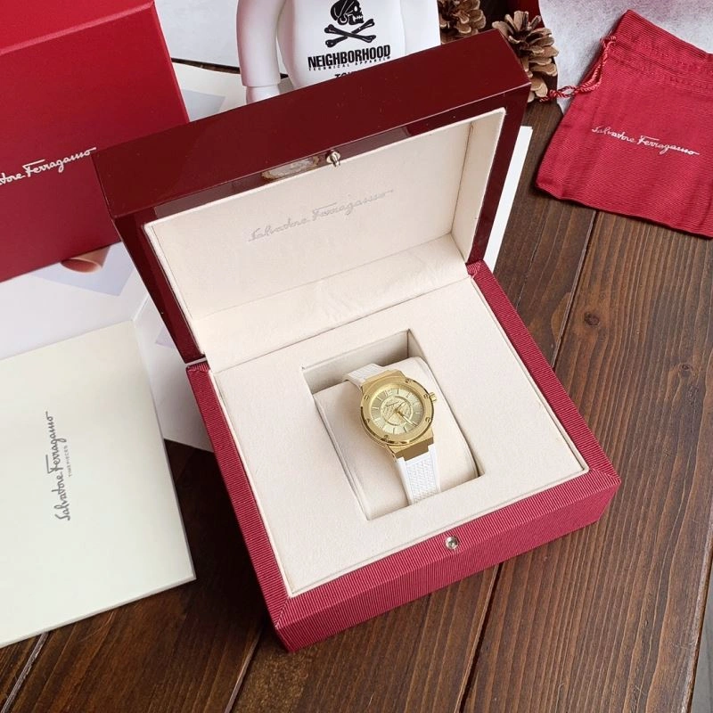 FERRAGAMO Watches HighQuality 182180