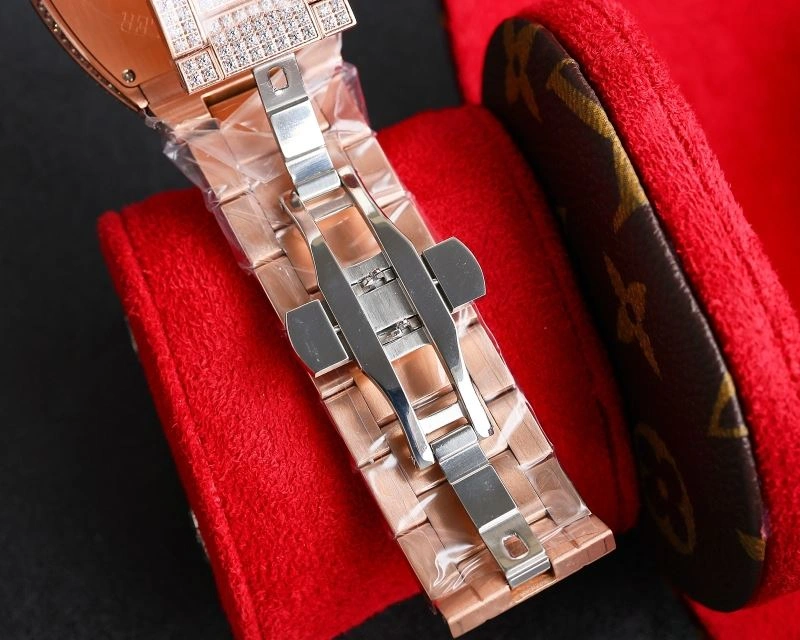 FRANCK MULLER Watches GoAnywhere 182569
